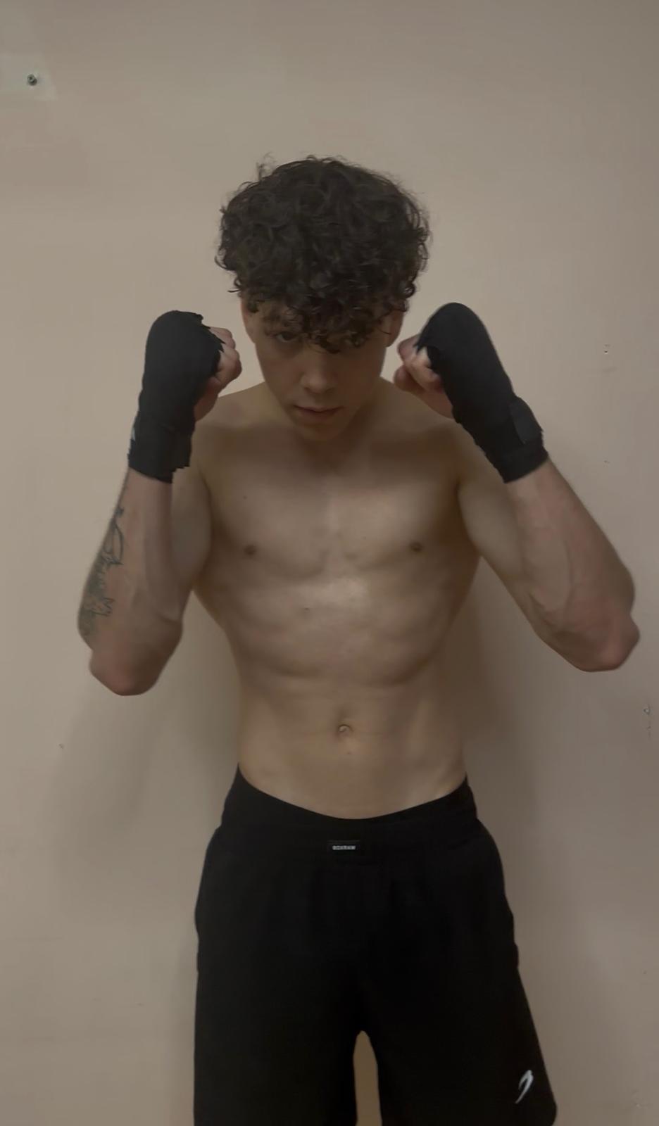 Aron KÜHBÖCK